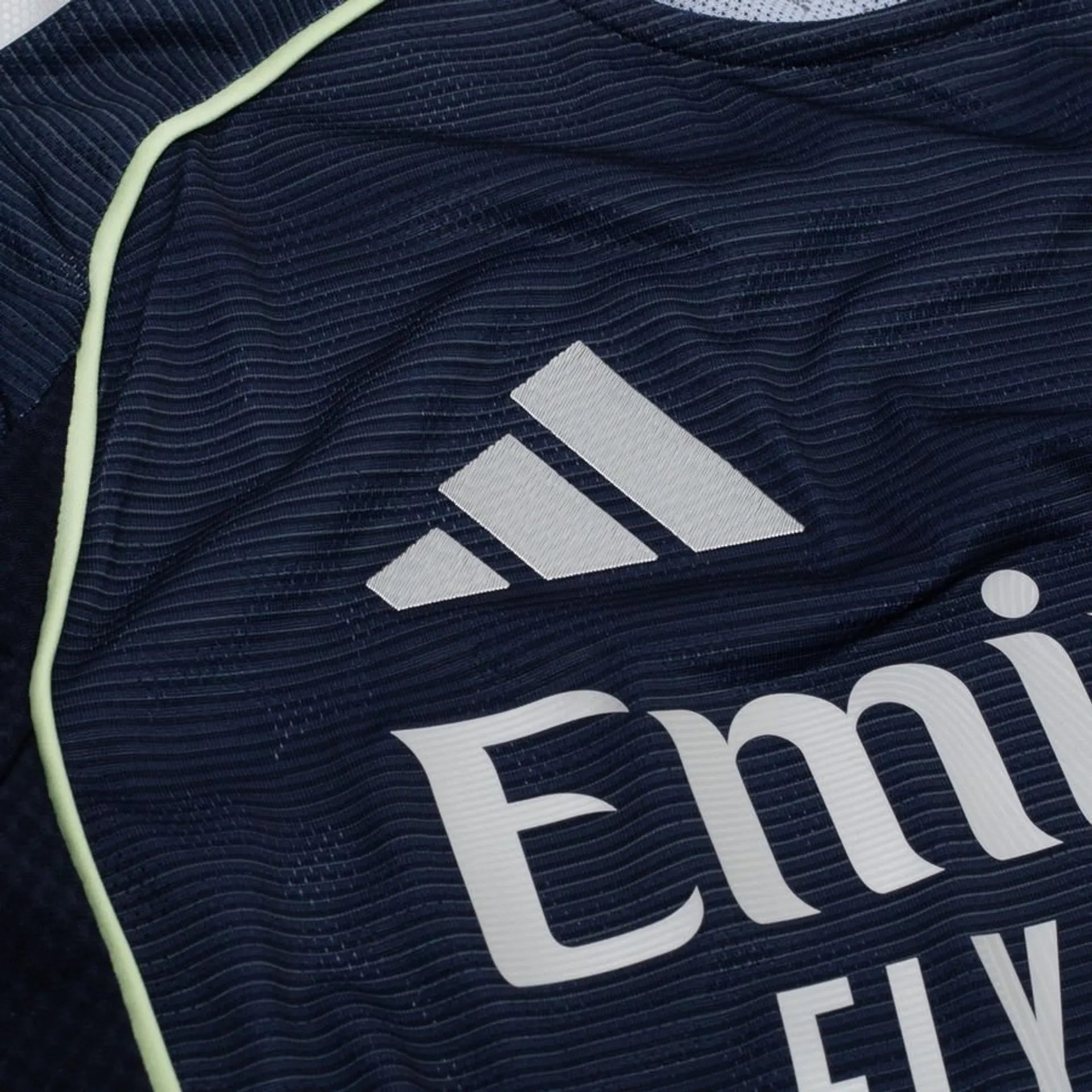 Real Madrid 25 /26 Extérieur